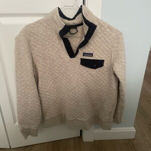 Patagonia Tan Quilted Pullover Size M